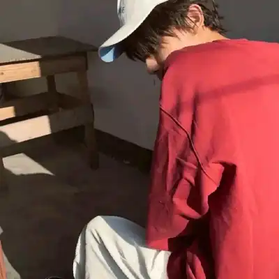 徐蔚